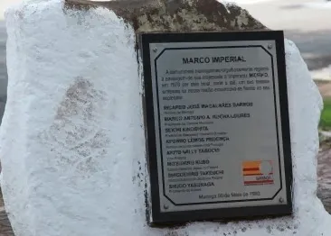 Placa do Marco Imperial de Maringá, inaugurado em 1992. Foto: Divulgação/PMM.